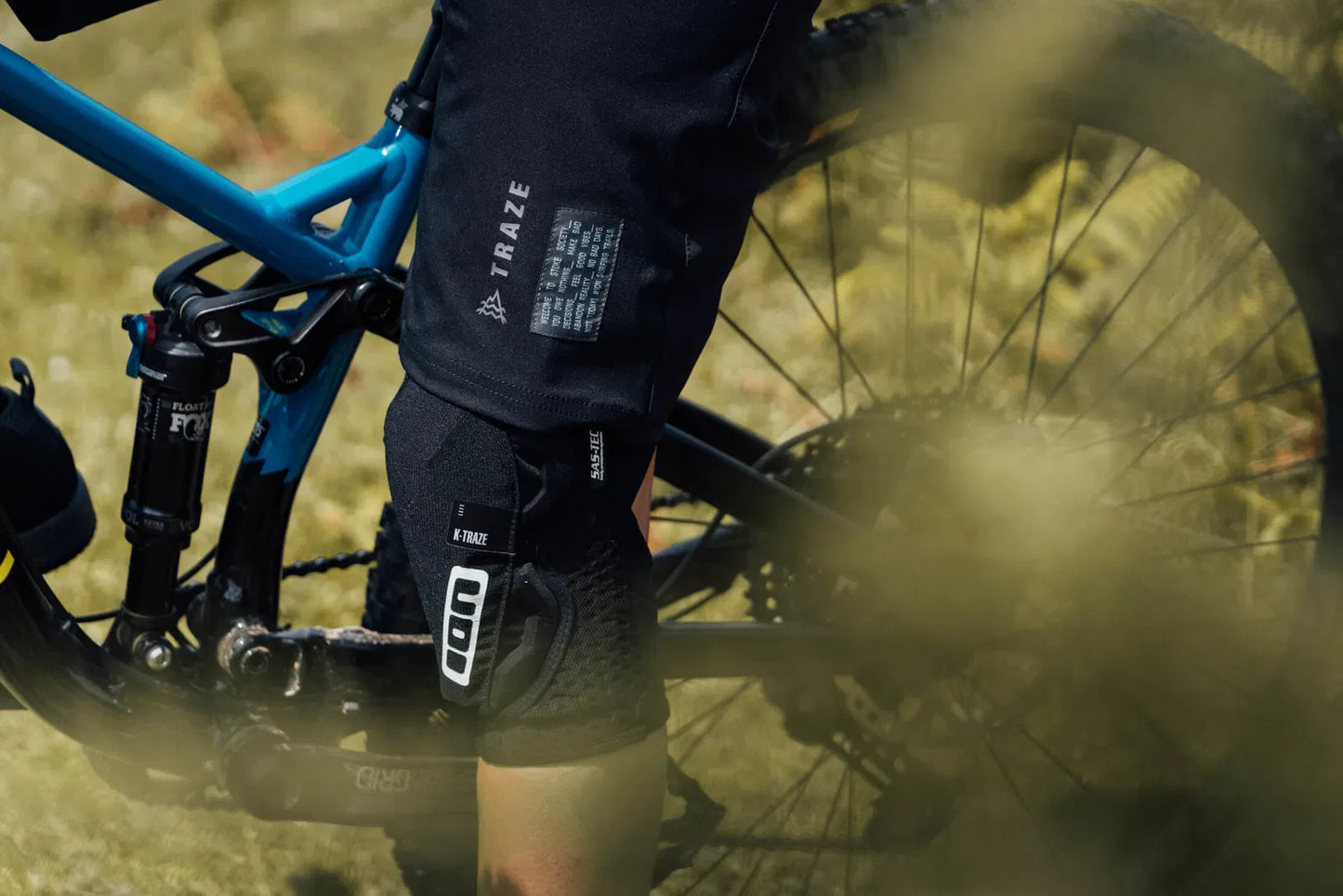 ION K-Traze Knee Pads
