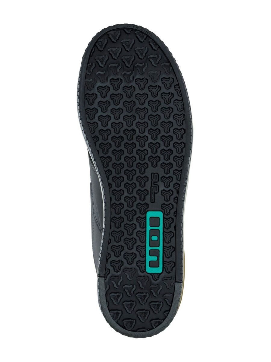 ION Scrub AMP Flat Shoes