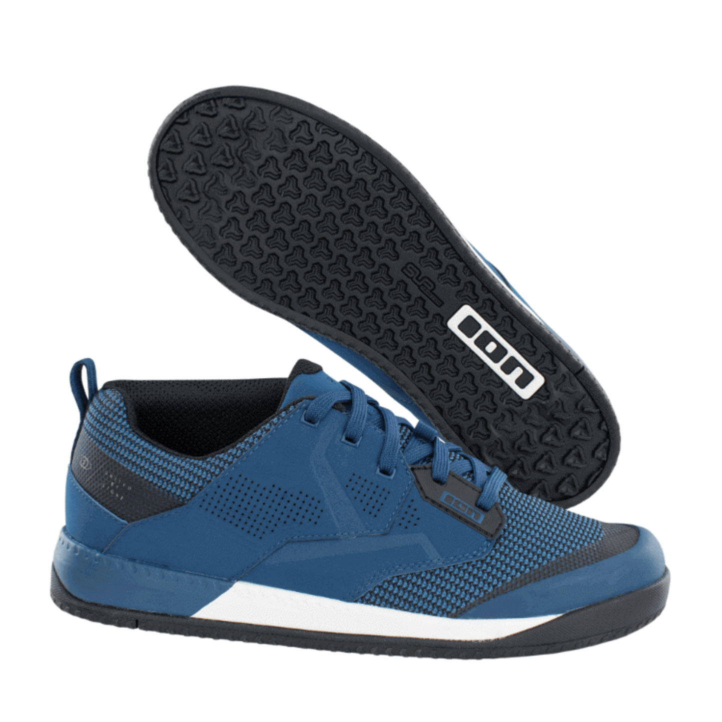 ION Scrub AMP Flat Shoes