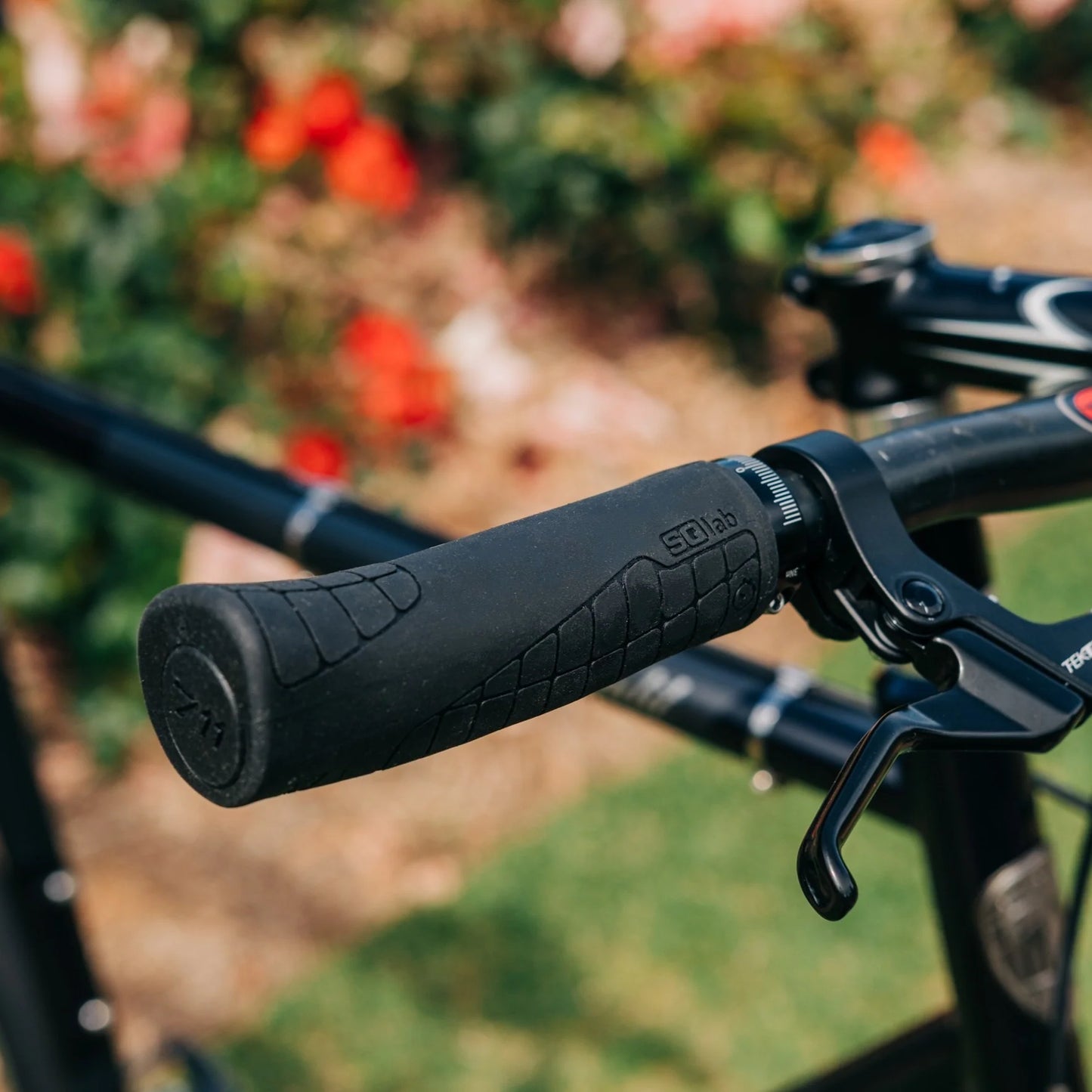 SQlab 711 Tech & Trail 2.0 Grips – Maximum Comfort. Total Control. Built for Long Rides